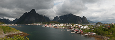 Městečko Reine na ostrově Moskenes, Lofoten